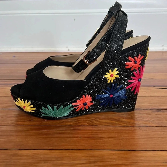 Sparkling Botkier Jesse Platform Wedge Sandals with a Raffia Floral Design - 9.5 - Picture 5 of 14